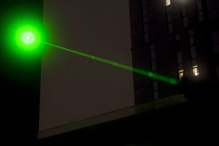 pointeur laser haute puissance